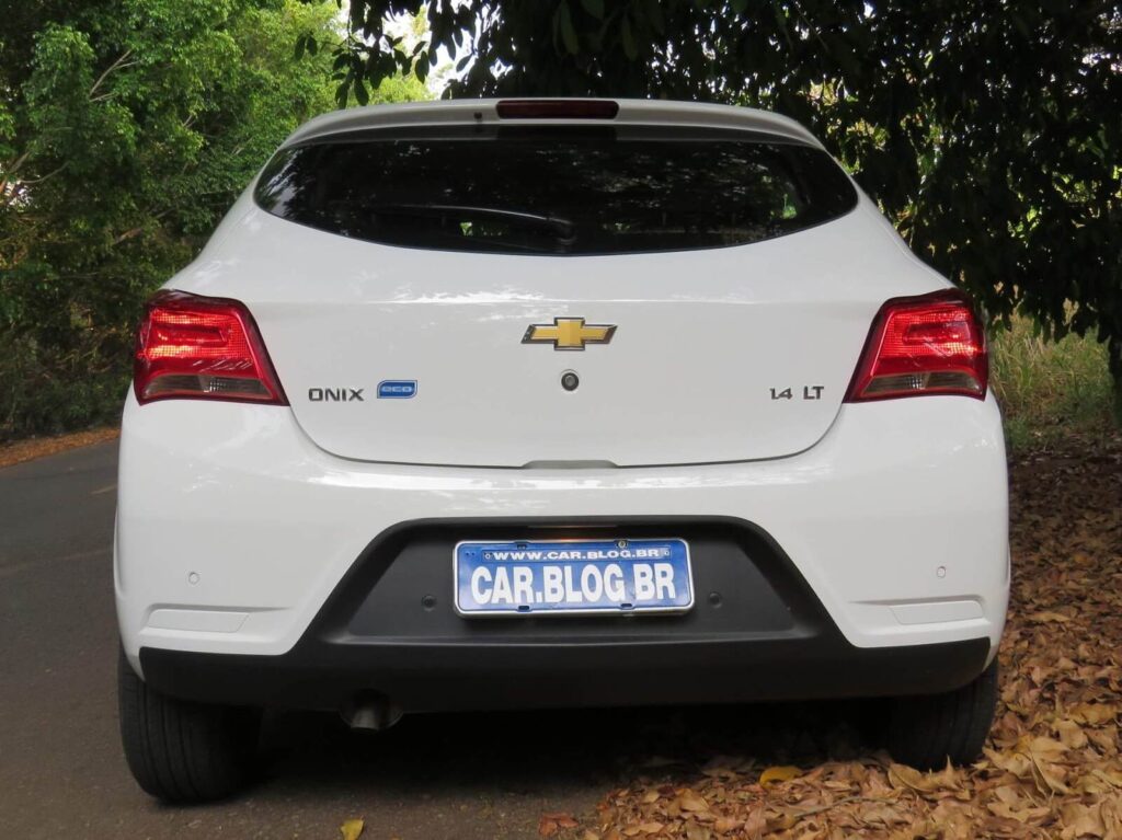 Chevrolet Onix 2018: Versões e Novidades chevrolet onix 2018